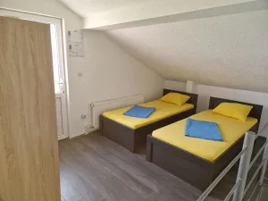 apartman1-plavi005